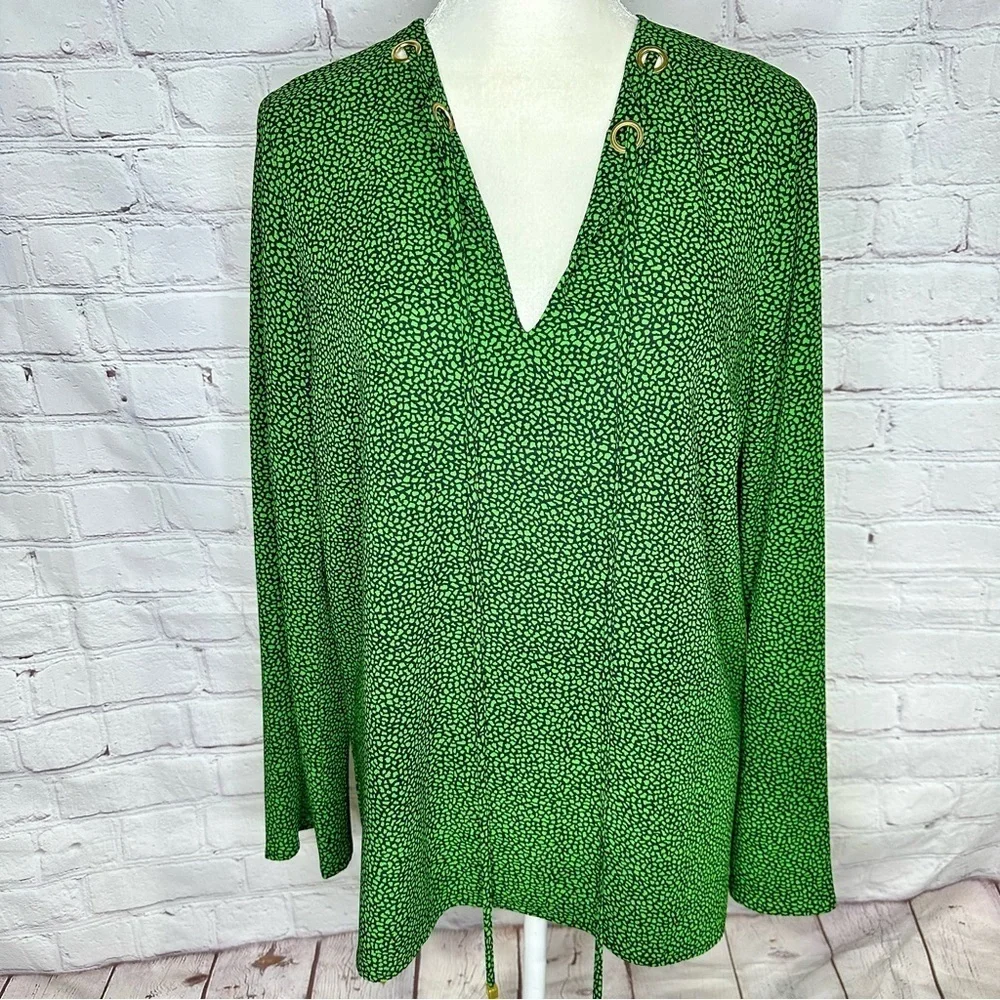 Michael Kors green and black design blouse - Picture 1 of 10